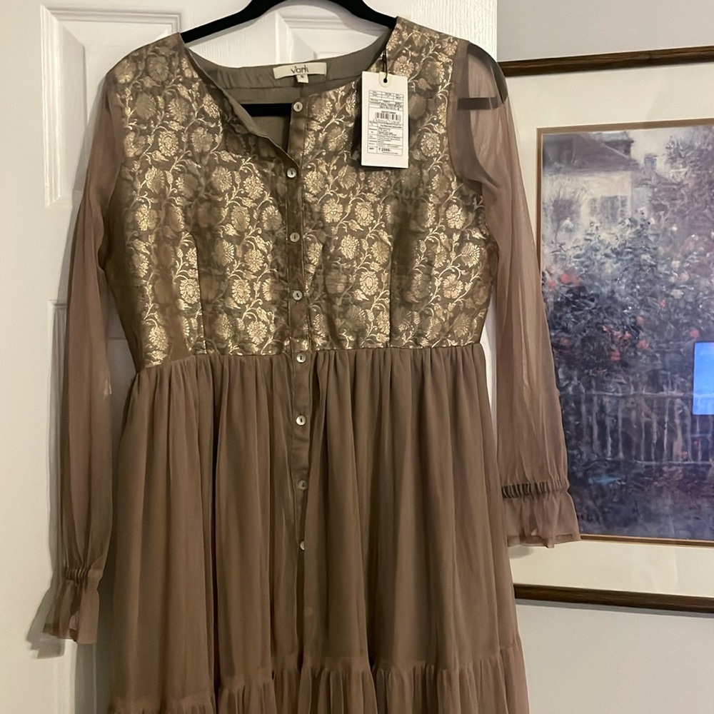 NWT Vark Gold taupe and mesh dress ruffled tiered size small